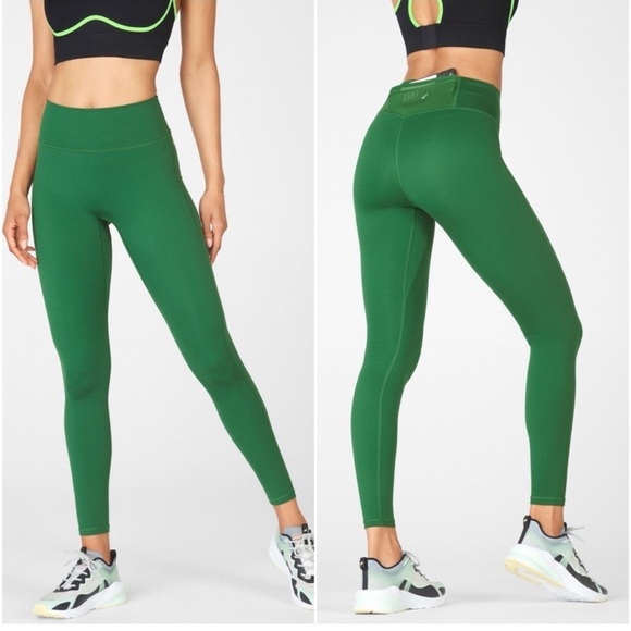 Fabletics Pants - NWOT ☘️☘️Fabletics Motion 365 leggings in Palm Green.